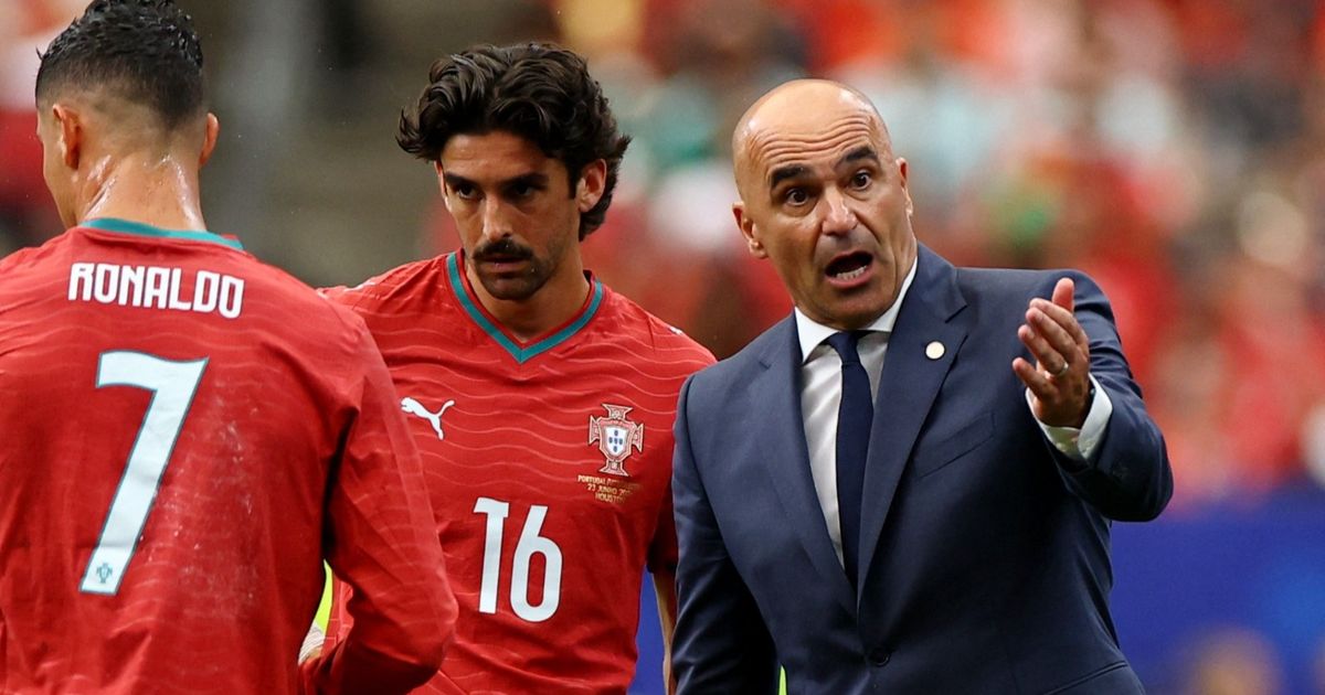 مارتينيز يستقيل من تدريب البرتغال.. والبديل "صديق رونالدو"