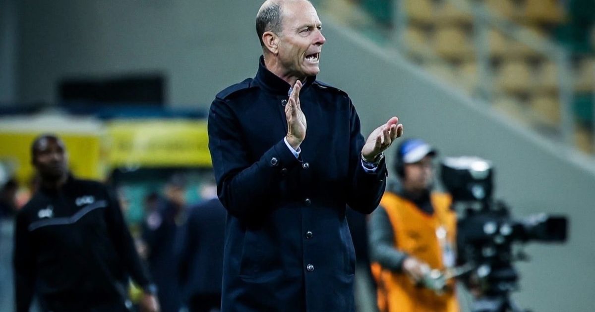 توروب: الأهلي محظوظ بالتعادل مع الشبيبة ويصعب تعويض زيزو وتريزيغيه