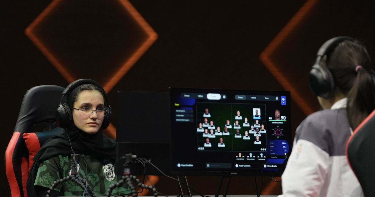 السعودية تالا المزروع تحرز ذهبية eFootball بالألعاب الآسيوية للشباب