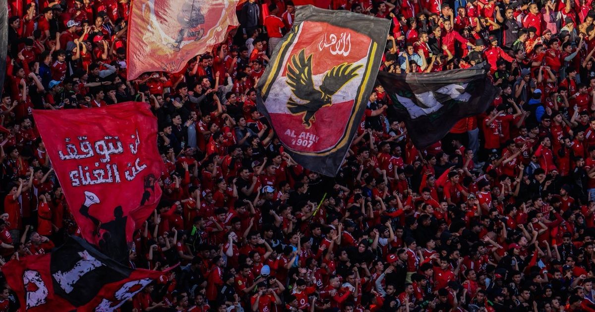 العقوبة تنتظر الأهلي.. كاف يفتح تحقيقاً في أحداث مباراة الجيش الملكي