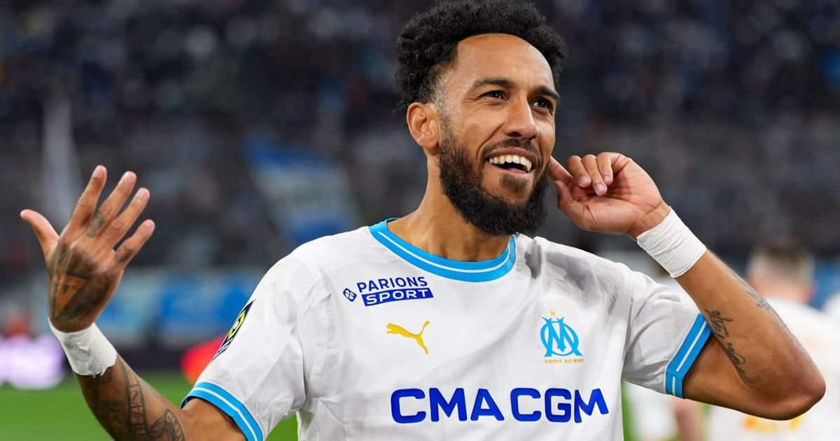 خيار القلب.. أوباميانغ يختار العودة إلى مارسيليا بعقد لعامين