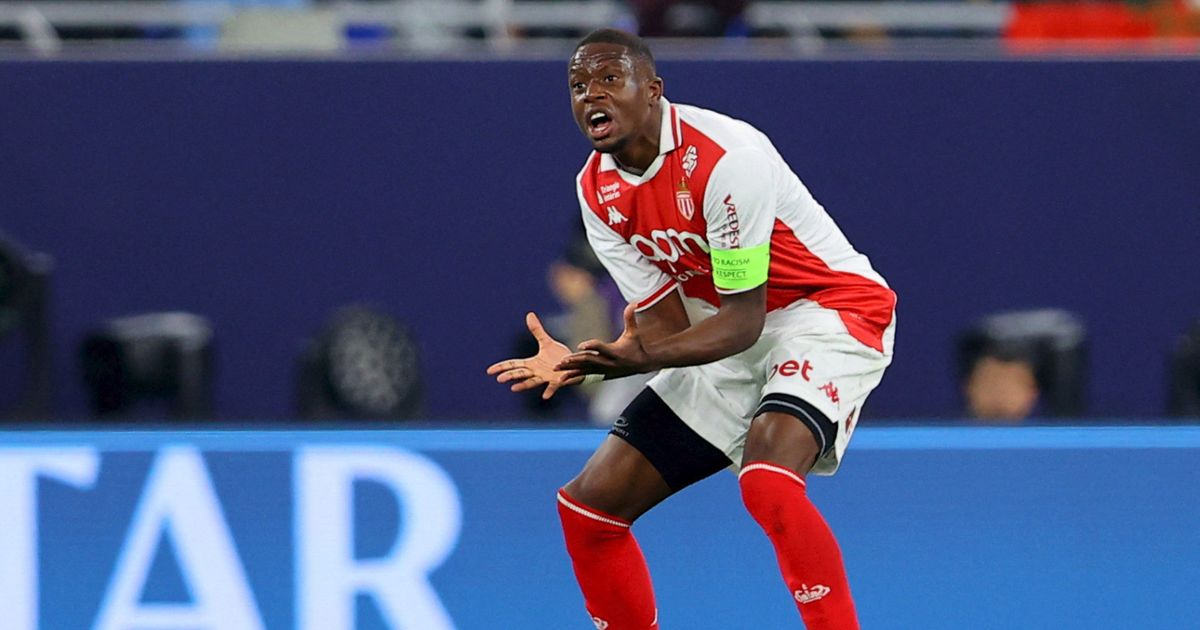 الأهلي السعودي في "مفاوضات متقدّمة" مع موناكو لضمّ لاعب وسط