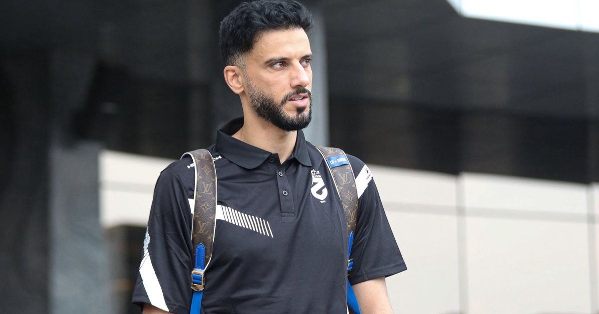 عمر السومة.. رجل الجولات الافتتاحية بدوري روشن السعودي