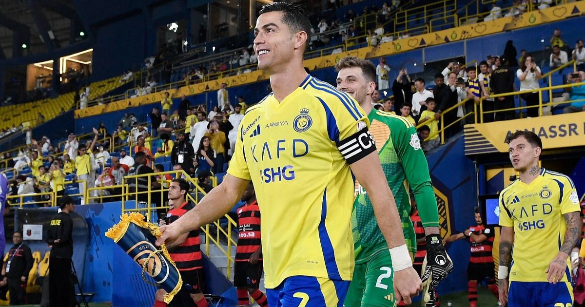 كريستيانو يحصد جائزة "هدف الموسم" في دوري روشن السعودي