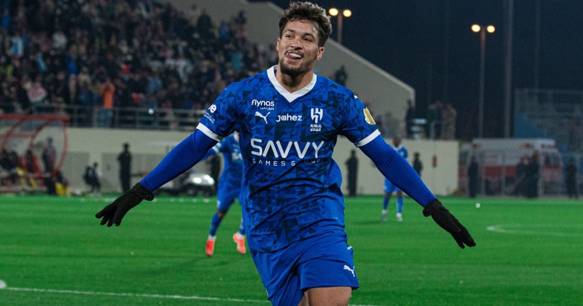 ماركوس ليوناردو هداف الهلال يقترب من العودة للدوري البرازيلي