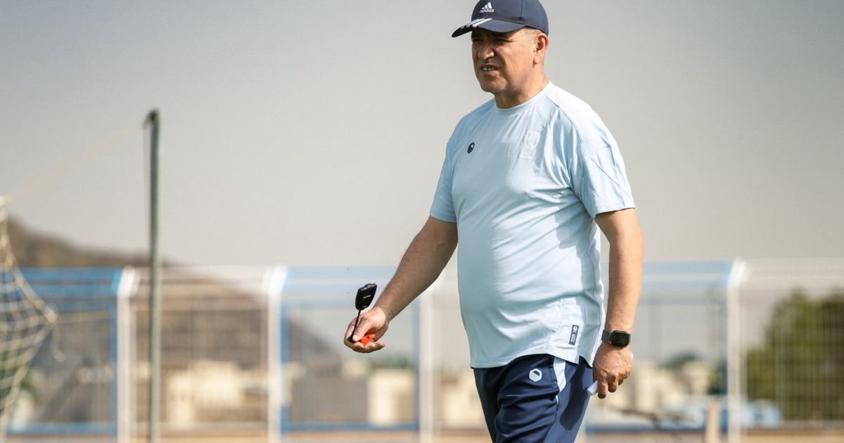 فتحي جبال صانع المعجزات: قبلت التحدي مع الأخدود وسنحارب على كل نقطة