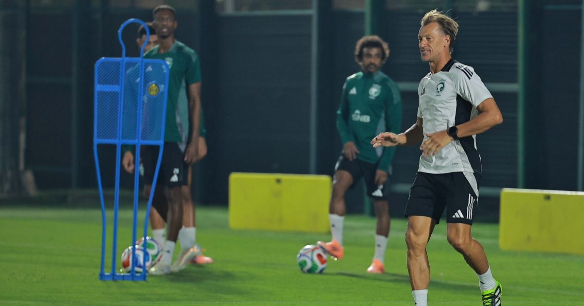 "لا أفضل المجازفة".. هيرفي رينارد يوجه رسالة للاعبي منتخب السعودية