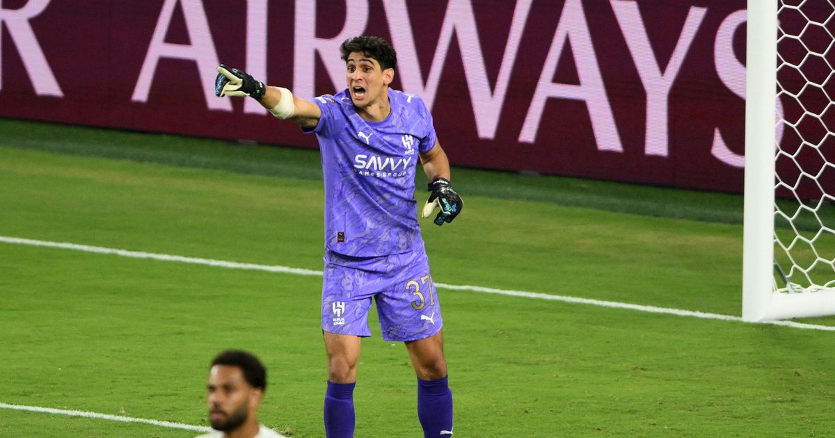 الهلال سيجعل بونو من "الأعلى أجراً" لتجنّب عودته إلى إشبيلية