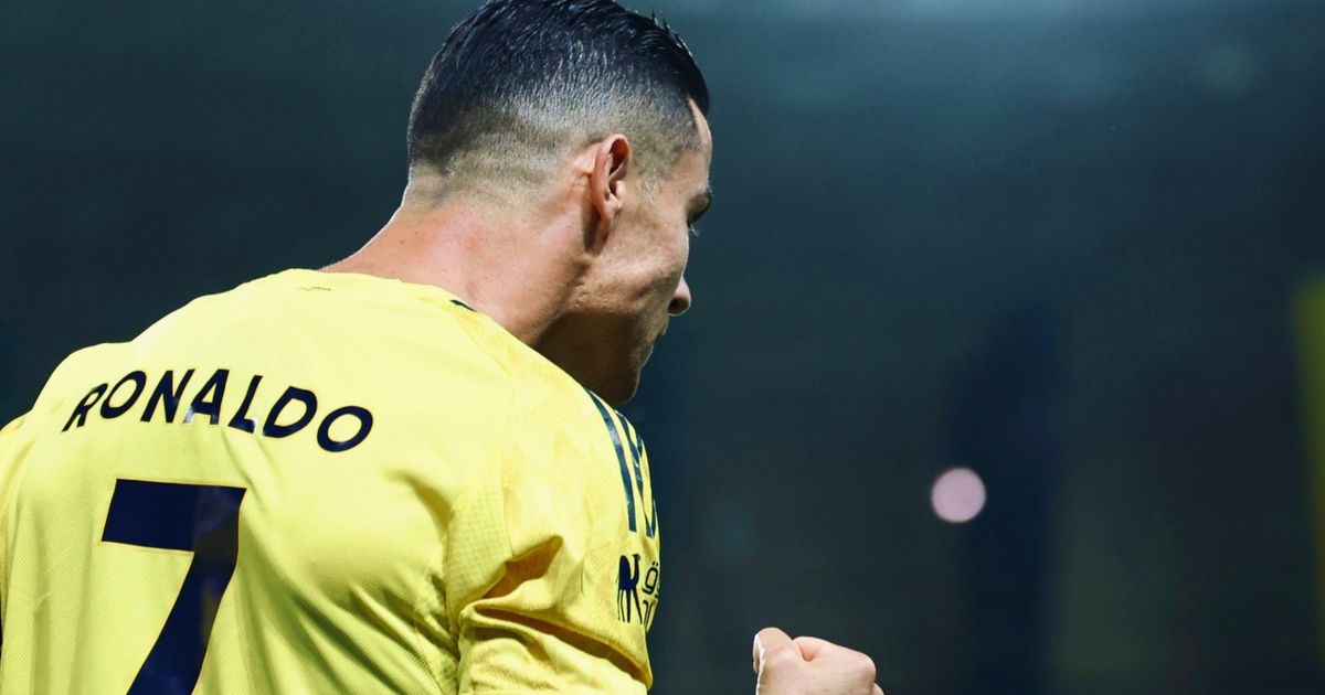 شاهد.. رونالدو يسجل هدفين ويقود النصر لاكتساح النجمة بخماسية