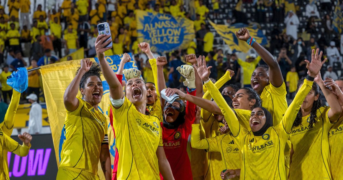النصر يهزم الأهلي ويحرز أول نسخة بكأس السوبر السعودي للسيدات