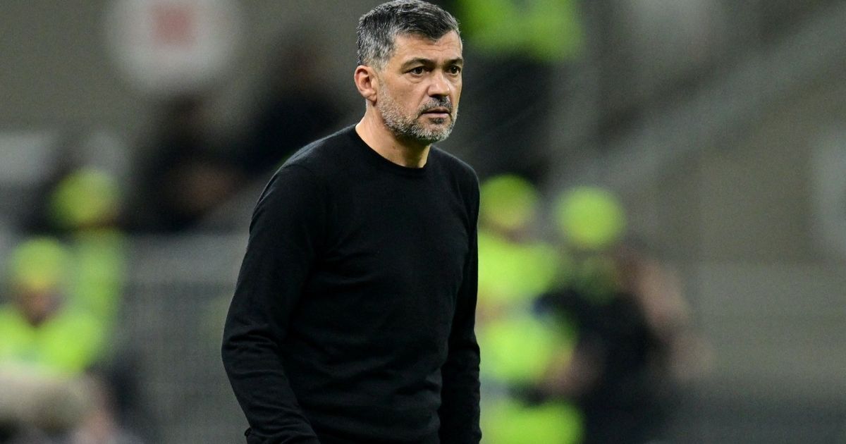 ما تفاصيل العقد بين الاتحاد السعودي والمدرب الجديد كونسيساو؟