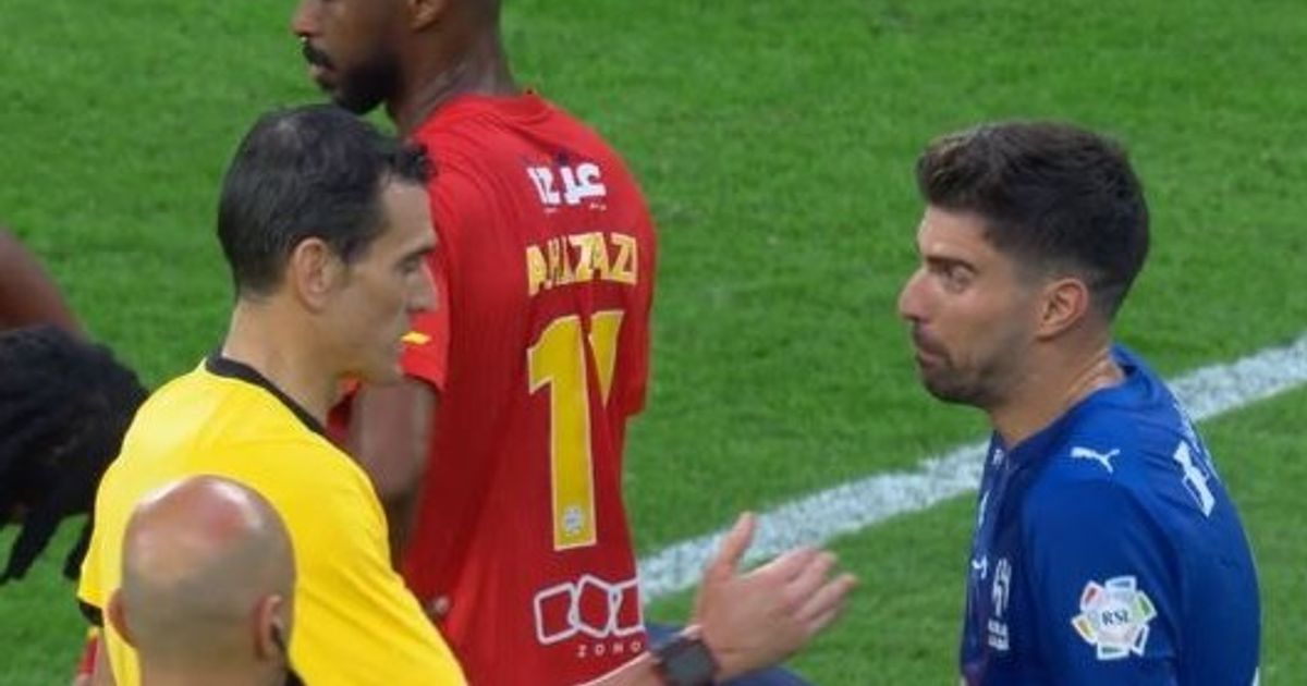 ملخص مباراة الهلال والقادسية 2-2 في دوري روشن السعودي