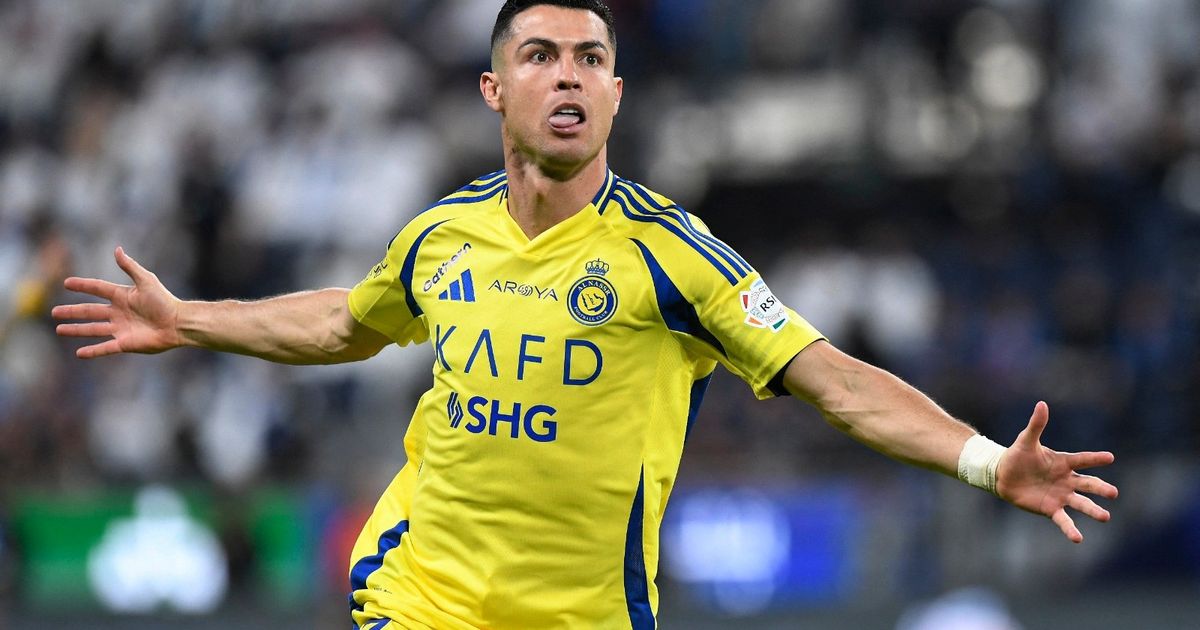 كريستيانو رونالدو يحصد جائزة الحذاء الذهبي في الدوري السعودي