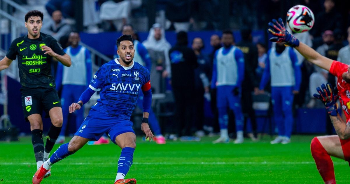 سالم الدوسري يتربع على عرش هدافي "كلاسيكو" الهلال والاتحاد