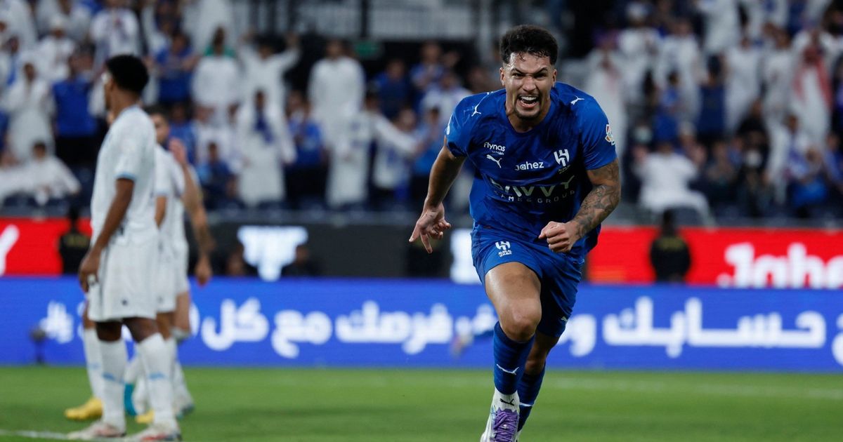 ماركوس ليوناردو يسعى لكتابة التاريخ مع الهلال في دوري روشن السعودي