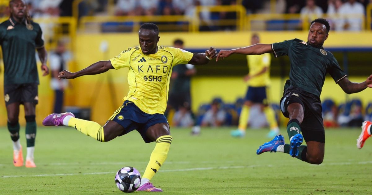 ماني ومارتينيز يهديان النصر صدارة الدوري السعودي أمام الخلود