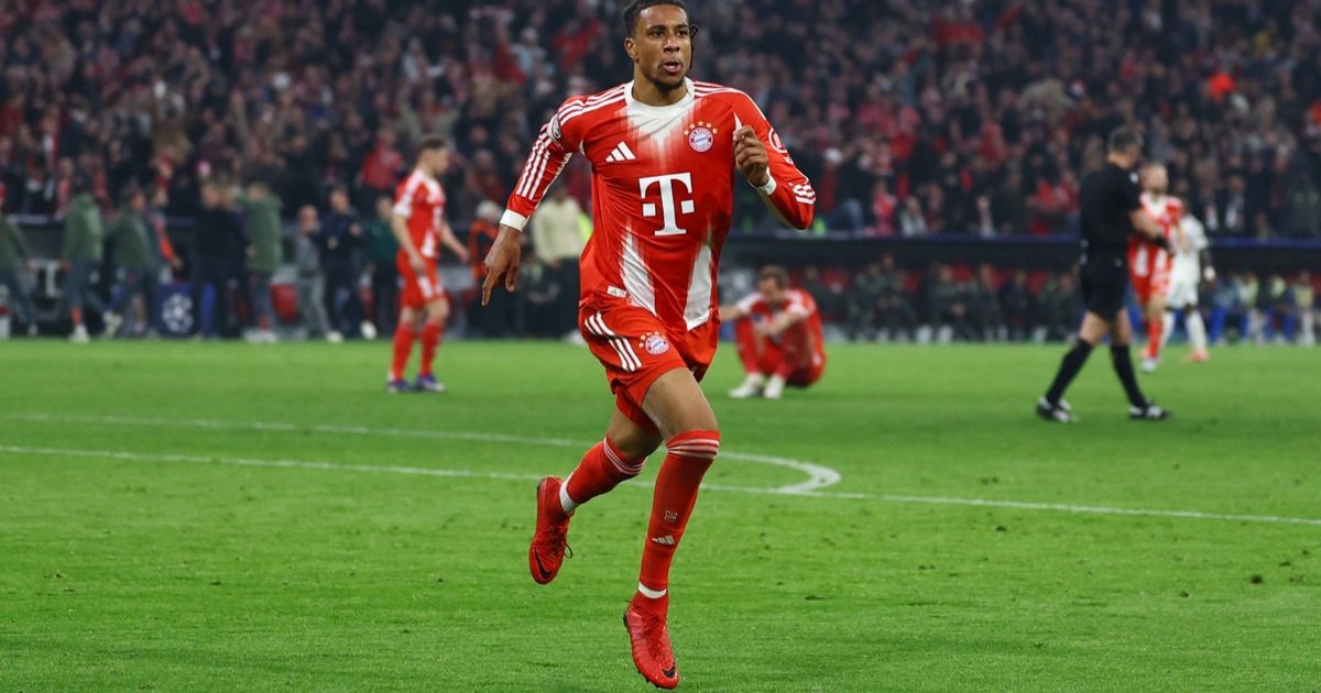 مايكل أوليس يفوز بجائزة أفضل لاعب فرنسي محترف في الخارج