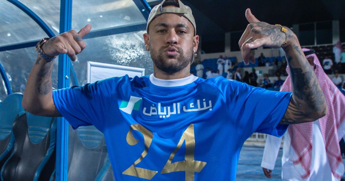 نيمار "يطيح" بمواطنه لودي من قائمة الهلال السعودي