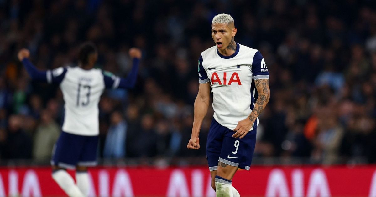 هل ينتقل ريتشارليسون إلى الدوري السعودي؟