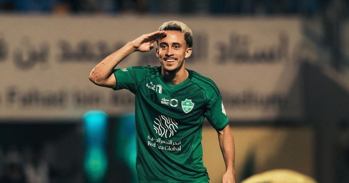 شاهد.. الأهلي يختتم موسمه في الدوري السعودي برباعية في شباك الخليج