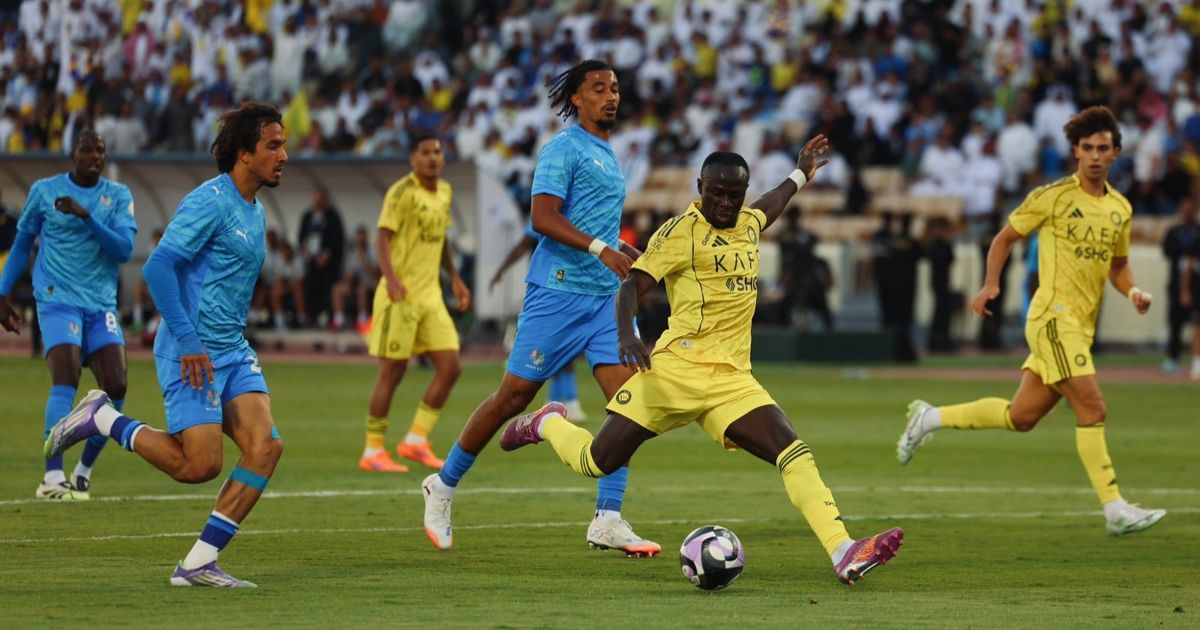 شاهد.. كريستيانو رونالدو وساديو ماني يهدران في تعادل النصر مع نيوم بالشوط الأول