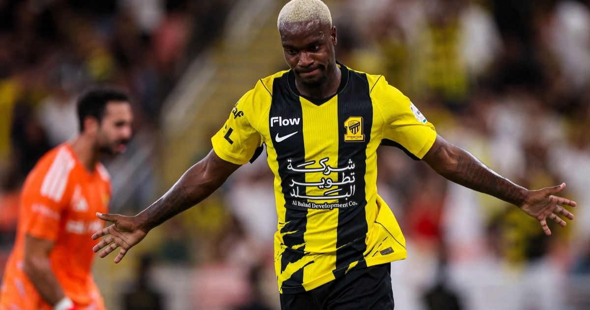 شاهد.. الاتحاد يحسم الكلاسيكو أمام النصر بثنائية إيلينيكينا