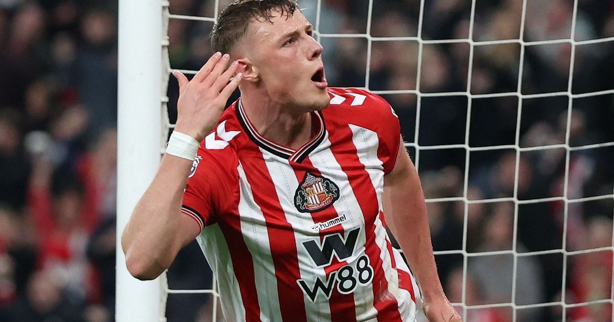 شاهد.. نوتنغهام يقسو على سندرلاند بخماسية ويعقّد موقف توتنهام