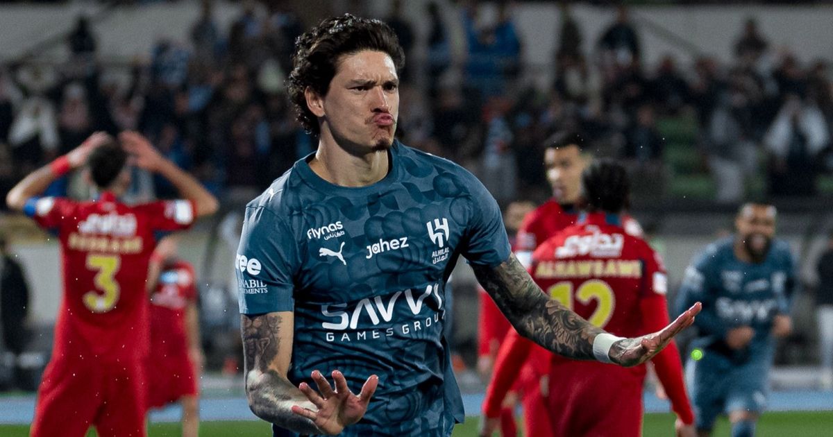 الهلال يعطي الضوء الأخضر.. داروين نونيز على أعتاب بشيكتاش