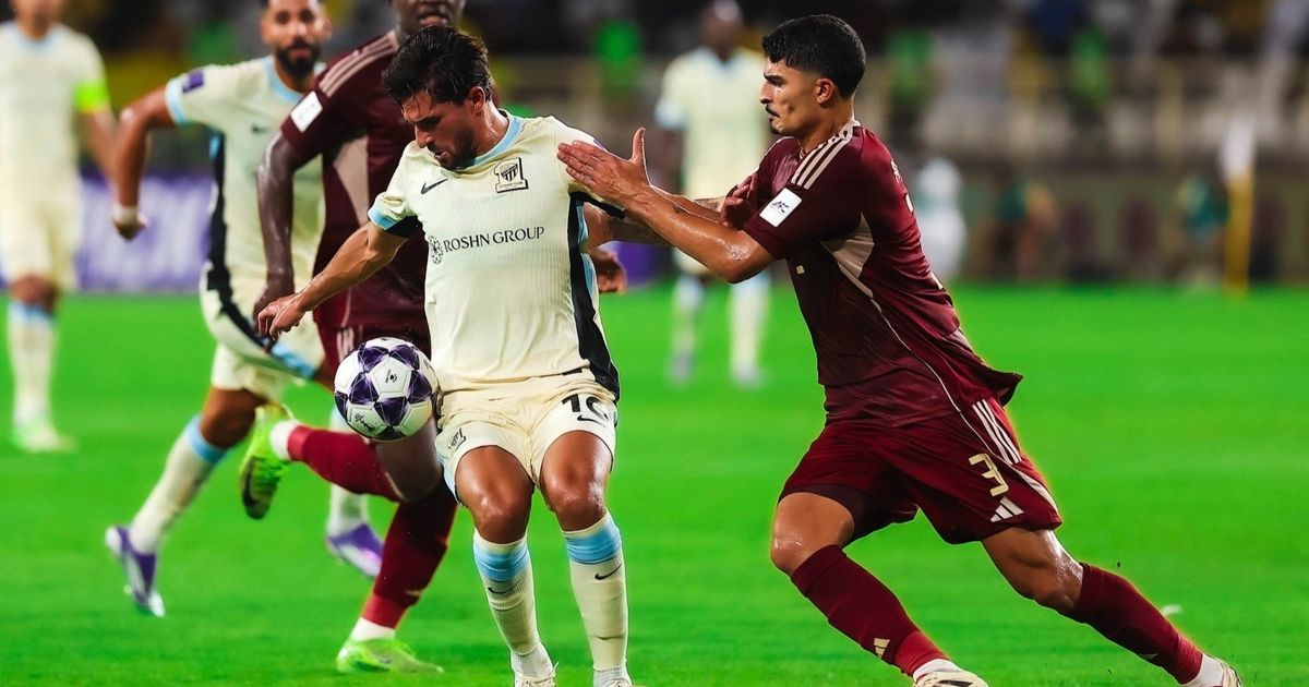 الاتحاد بـ10 لاعبين يخسر أمام الوحدة الإماراتي بهدف في الدقيقة 90+8
