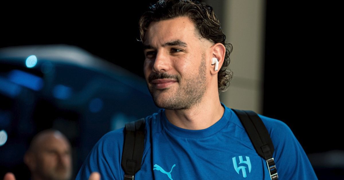 ثيو هيرنانديز الأفضل وباتنا الأسوأ في مباراة الهلال والفتح