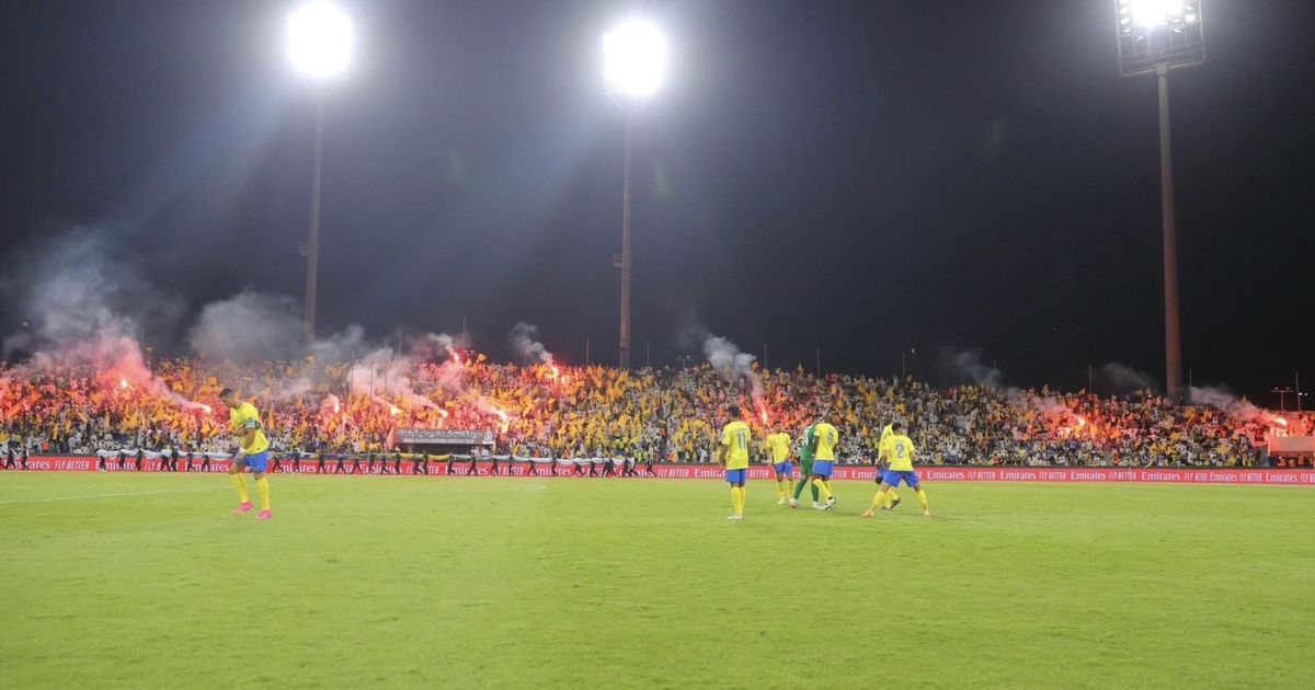 أزمة النصر تتفاقم.. الرباط الصليبي يصدم الحارس البديل