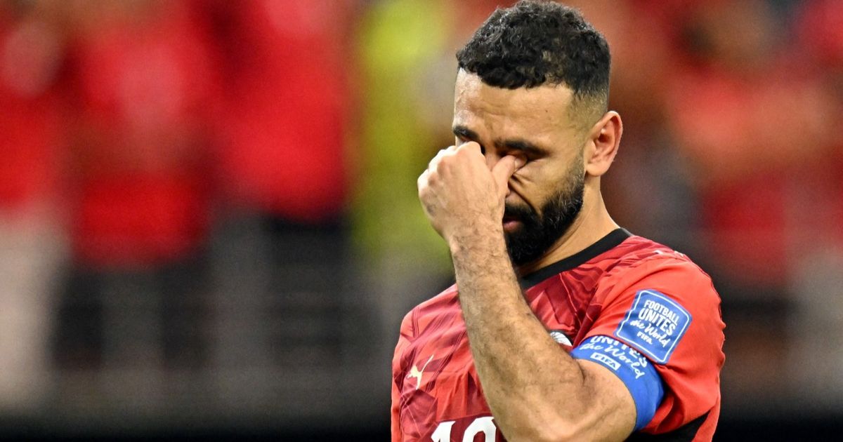 الأزمة تتفاقم.. صلاح لا ينوي العودة والأهلي يدرس سحب لاعبيه
