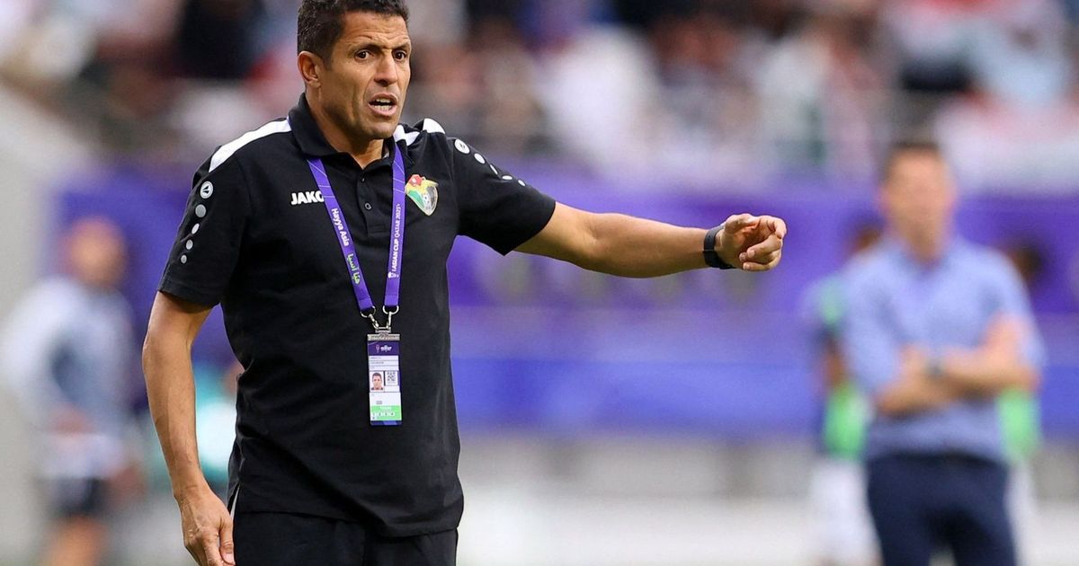 ليس مادياً.. المغربي عموتة يضع "شرطين" قبل تدريب الأهلي المصري