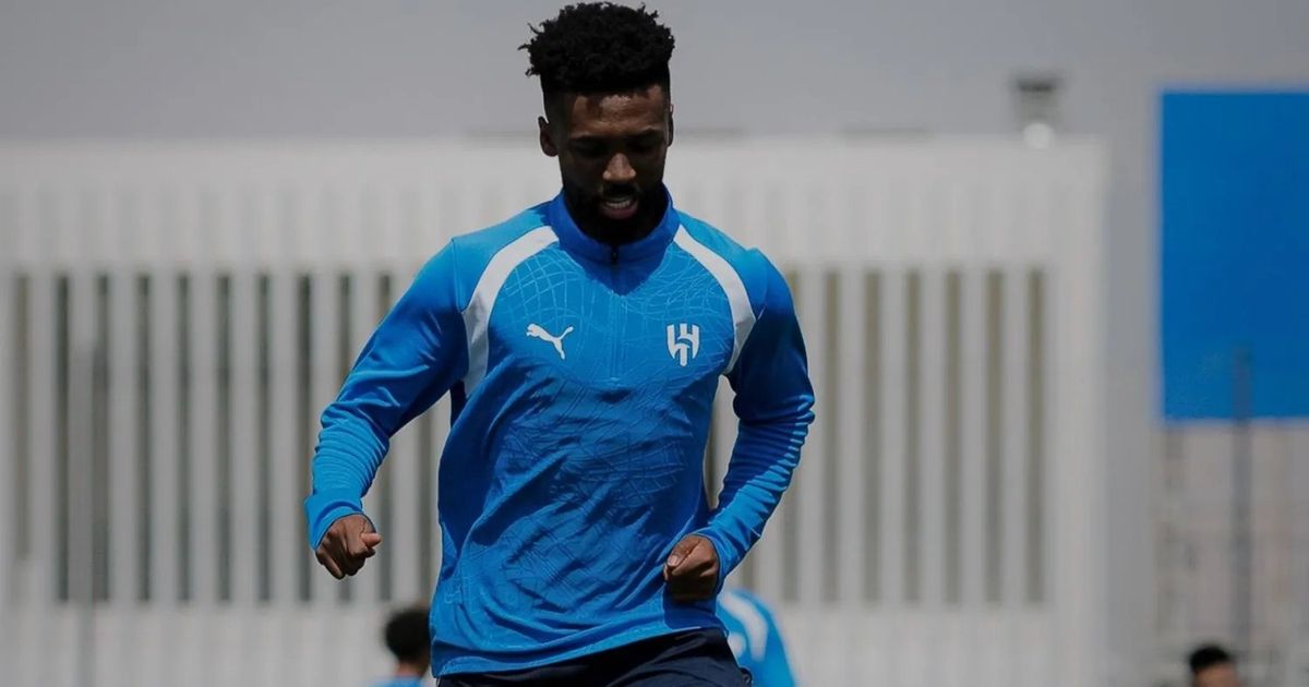حمد اليامي يعود لتدريبات الهلال الجماعية بعد غياب 8 أشهر