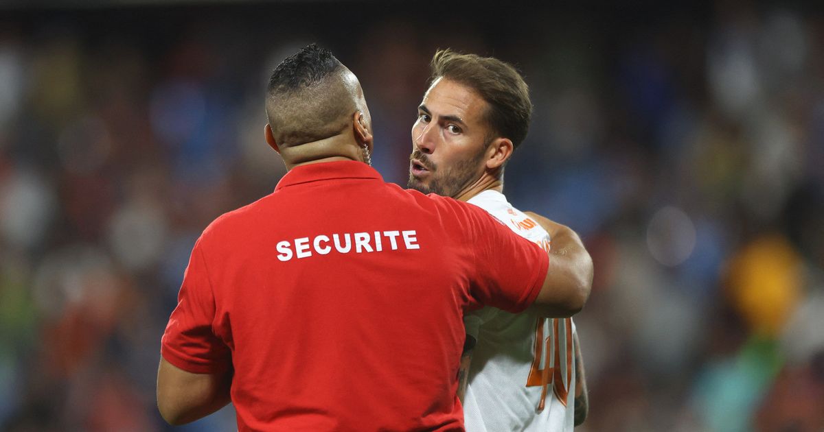 الشباب السعودي "يقترب من ضمّ" حارس فرنسي