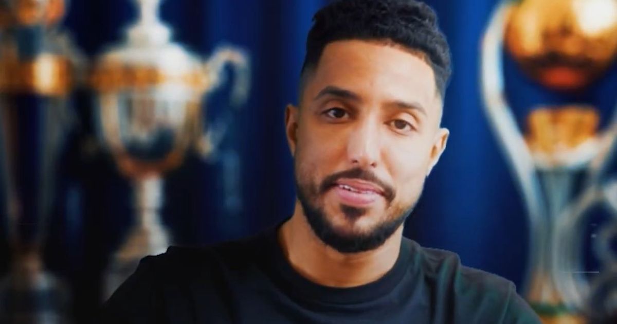 الهلال يجدد عقد القائد سالم الدوسري حتى 2027