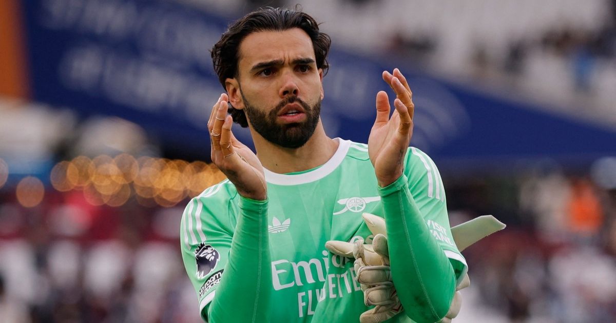 ديفيد رايا يحصد جائزة أفضل حارس في الدوري الإنجليزي الممتاز