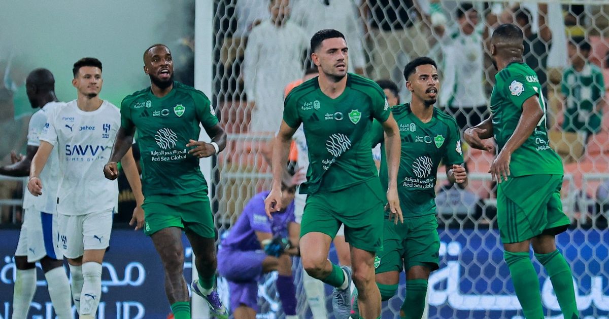 موعد مباراة الحزم والأهلي في دوري روشن السعودي