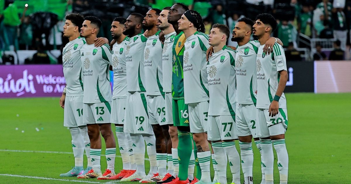 مليون ريال "مكافأة" لكل لاعبٍ بالأهلي بعد التتويج الآسيوي