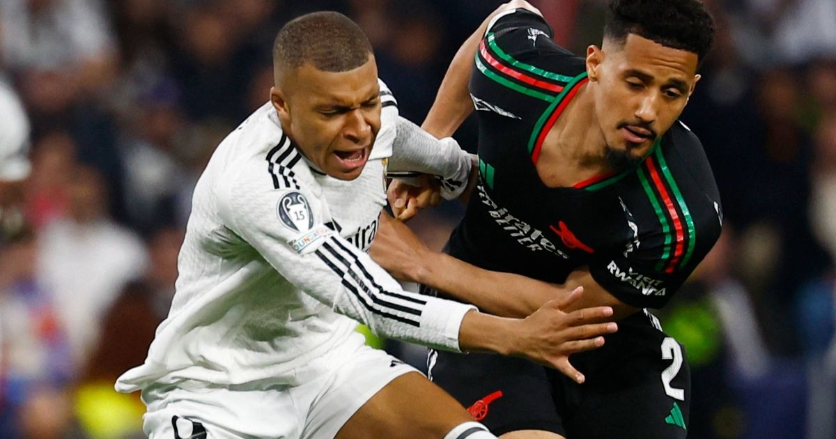 ساليبا يغيب عن صورة "عائلة" أرسنال.. هل يدفعه ريال مدريد للتمرد؟