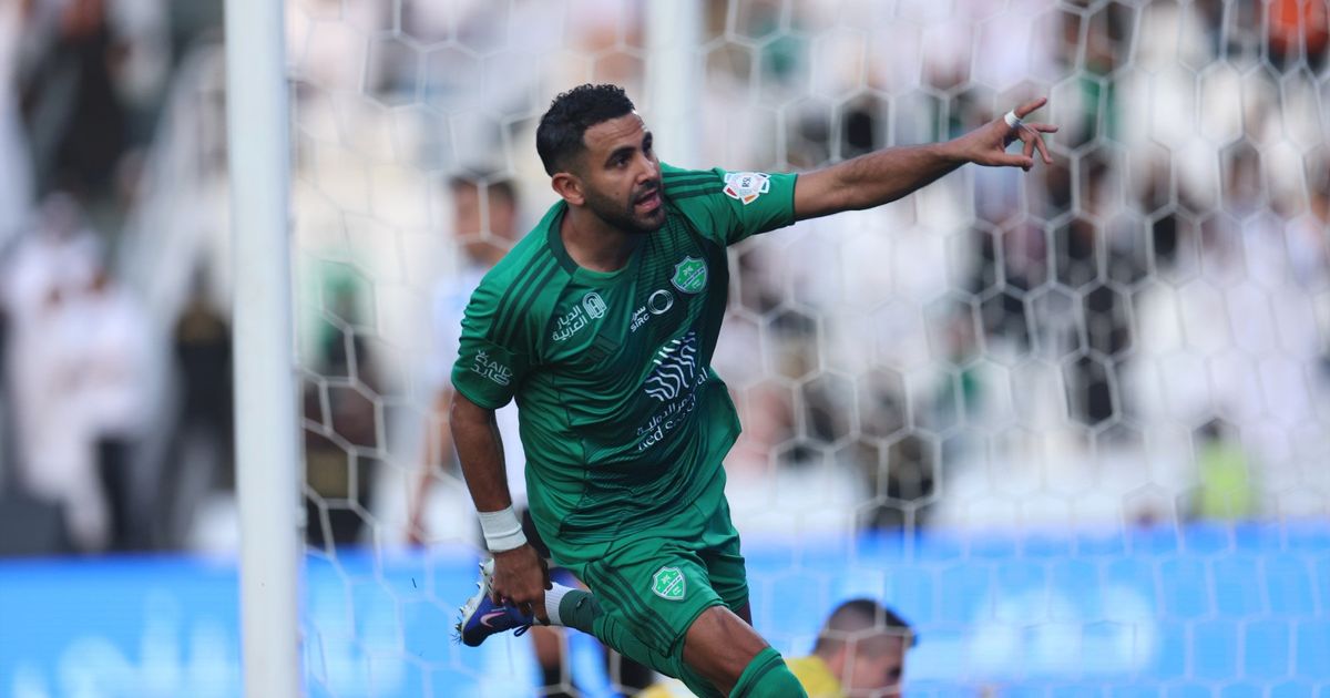 رياض محرز: جمهور الأهلي مذهل ولست راضياً رغم الفوز على الشباب