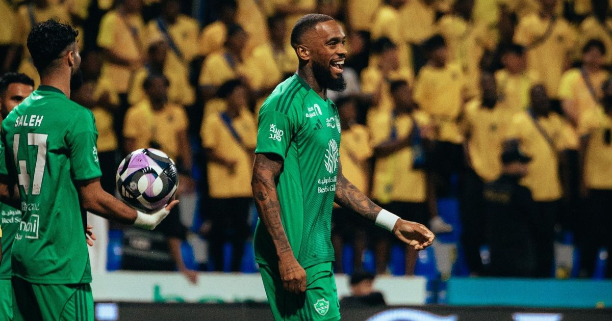 الأهلي يعلن تفاصيل إصابة الهداف إيفان توني خلال المران