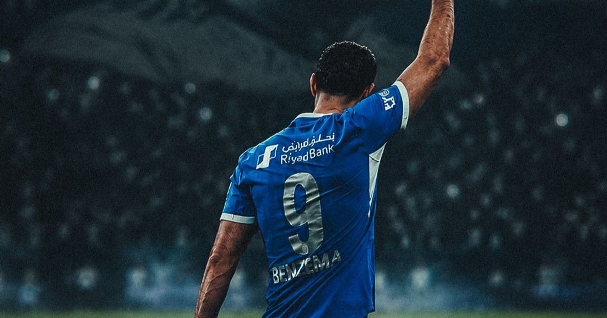 "نهاية فصل".. كريم بنزيما يودّع الهلال ويلمّح لاستمراره بالملاعب