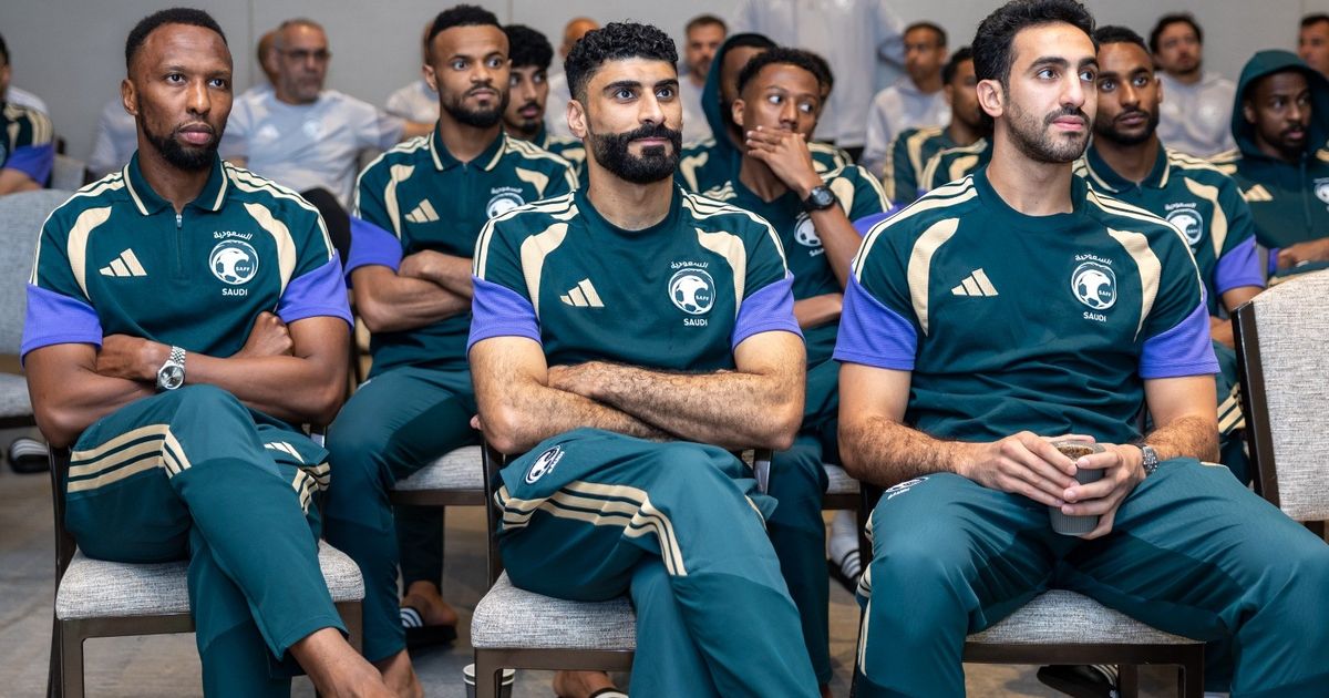 لاعبو السعودية يشاركون في اجتماعين حول القوانين والنزاهة قبل المونديال