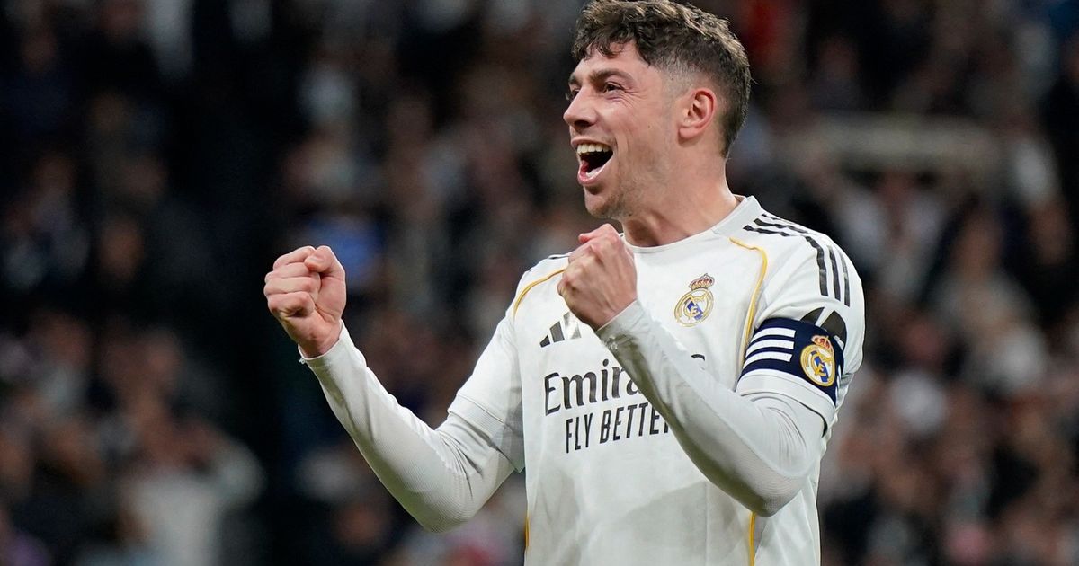 فالفيردي: تحملنا سخافات كثيرة في ريال مدريد ونقاتل على الثنائية الكبرى