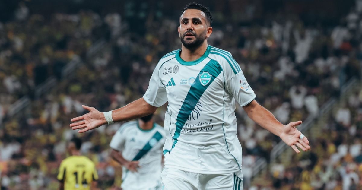 الأهلي يودّع رياض محرز بعد 3 مواسم ذهبية