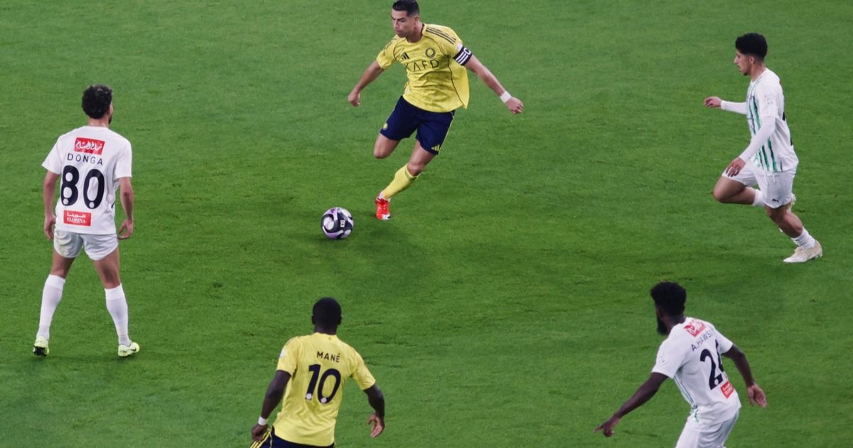 شاهد.. النصر يباغت النجمة بهدفين في نهاية الشوط الأول