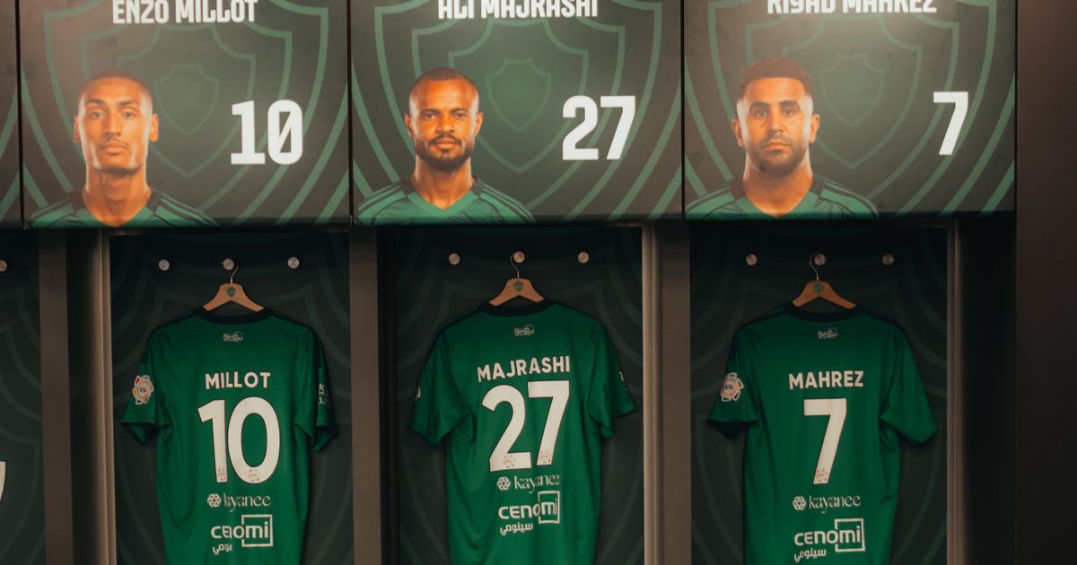 عودة محرز وتوني إلى تشكيلة الأهلي أمام الفتح بالدوري السعودي