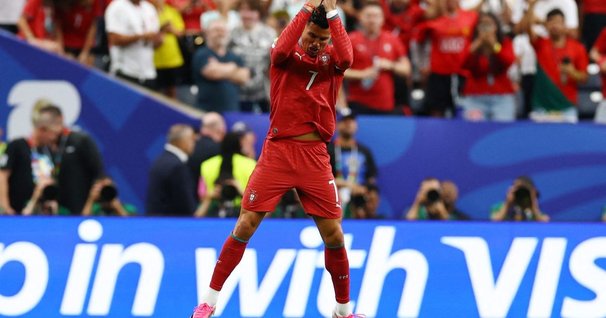 رونالدو يدخل التاريخ ويصبح أول لاعب يهز الشباك في 6 نسخ لكأس العالم