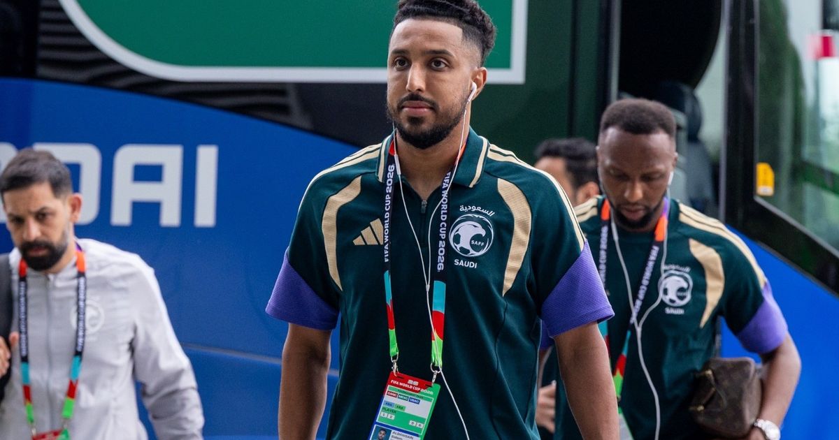 مساحات نيوز : تغييران من دونيس.. تشكيلة السعودية أمام إسبانيا في كأس العالم